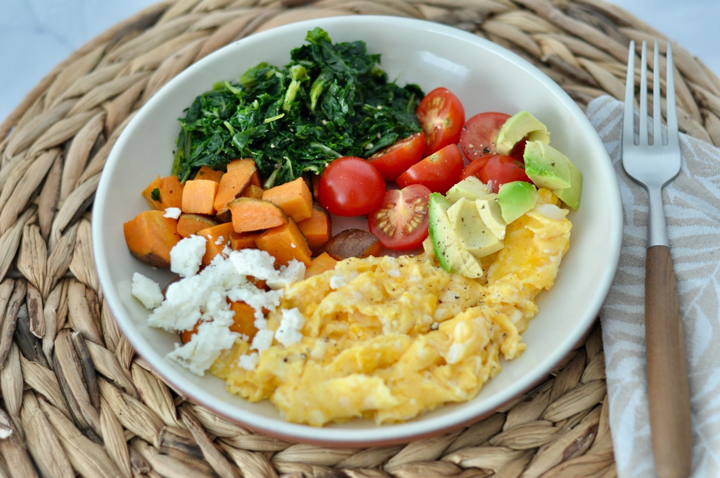 Savory veggie & egg scramble bowl with sweet potatoes, tomatoes, avocado, kale - fertility meal plan and recipes for fertility - Wenatal