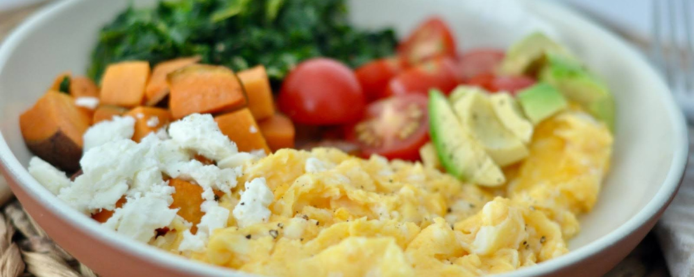 Savory veggie & egg scramble bowl with sweet potatoes, tomatoes, avocado, kale - fertility meal plan and recipes for fertility - Wenatal