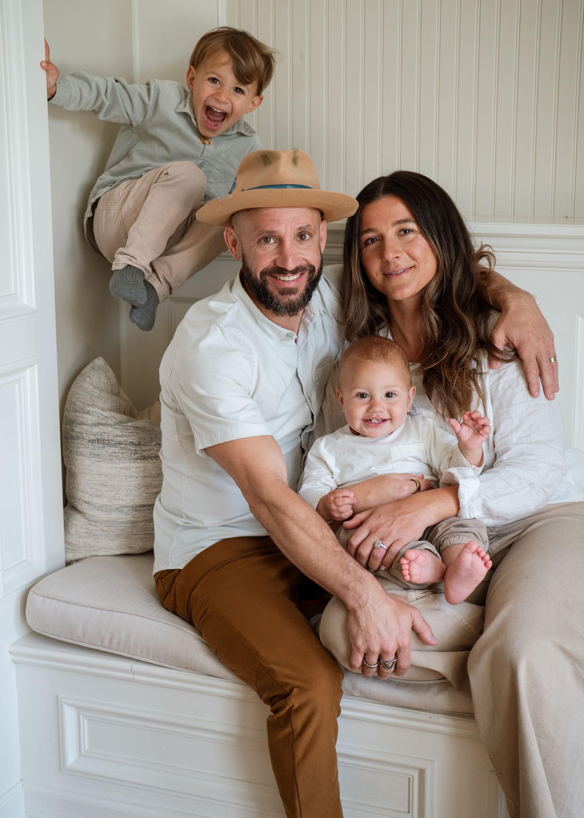 Kristyn, husband and 2 kids